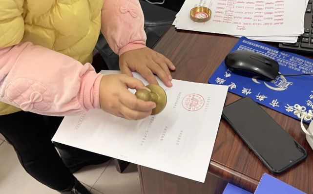 《关于落实〈中华人民共和国家庭教育促进法〉进一步做好未成年人家庭教育指导工作的意见》