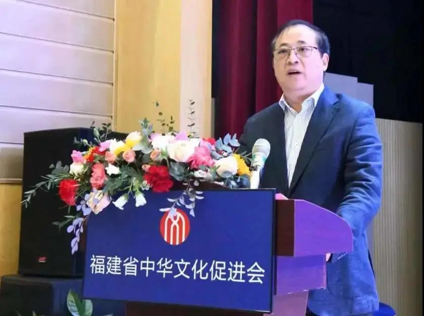 郭杰当选新任主席