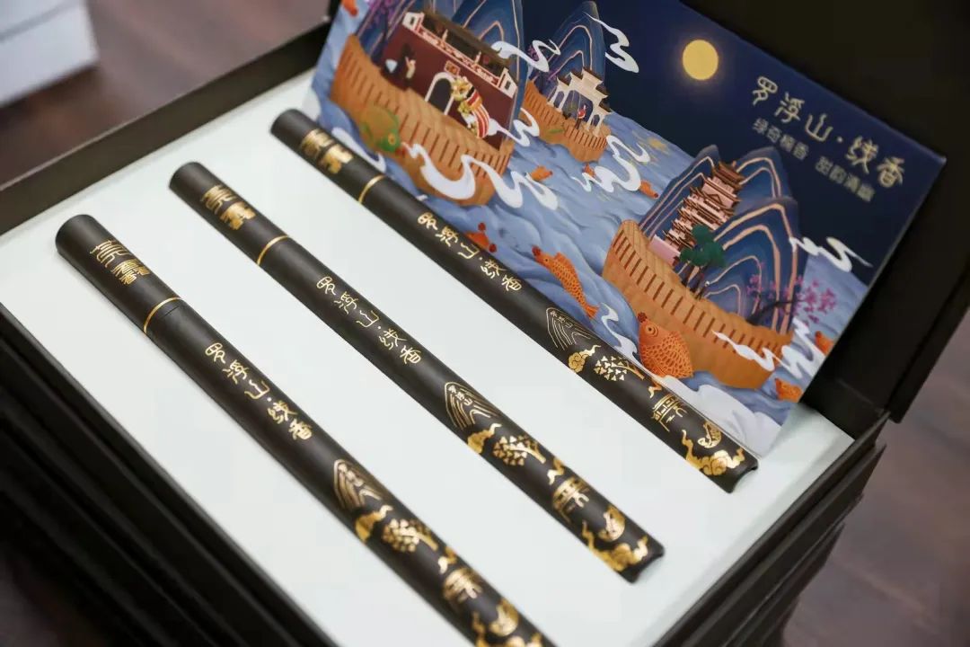 無香堂老山檀线香