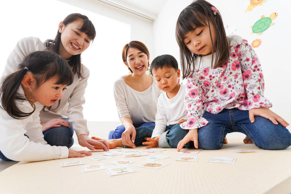 给孩子提供丰富的家庭生活