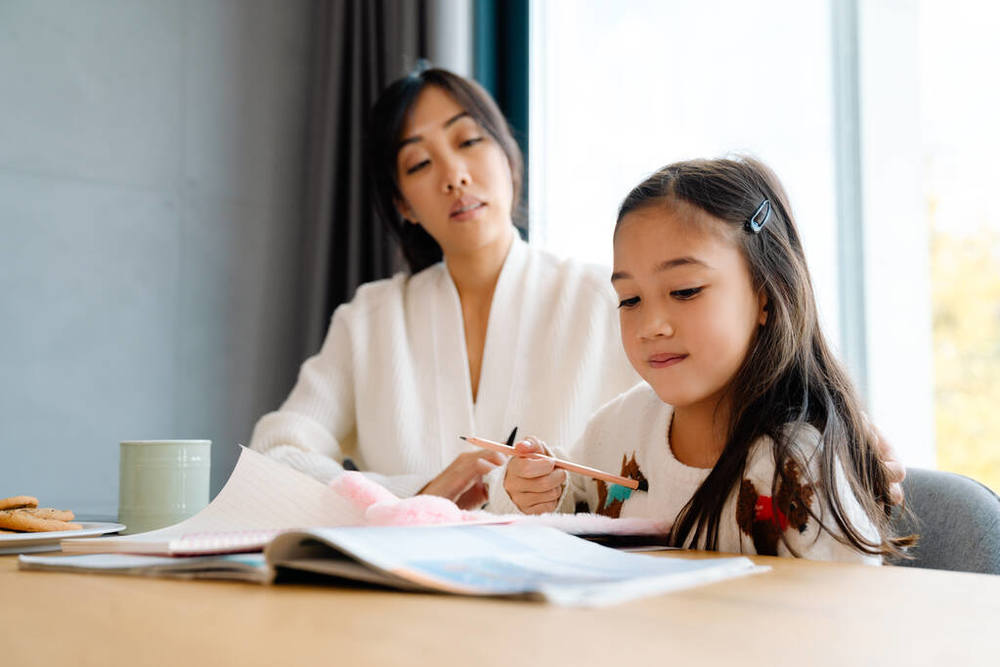 董宇辉：不要把他尝试变成你的模样